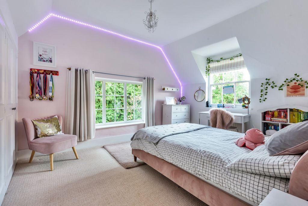 Additional image 12 of 6 bed detached house for saleHertingfordbury Road, Hertford SG14