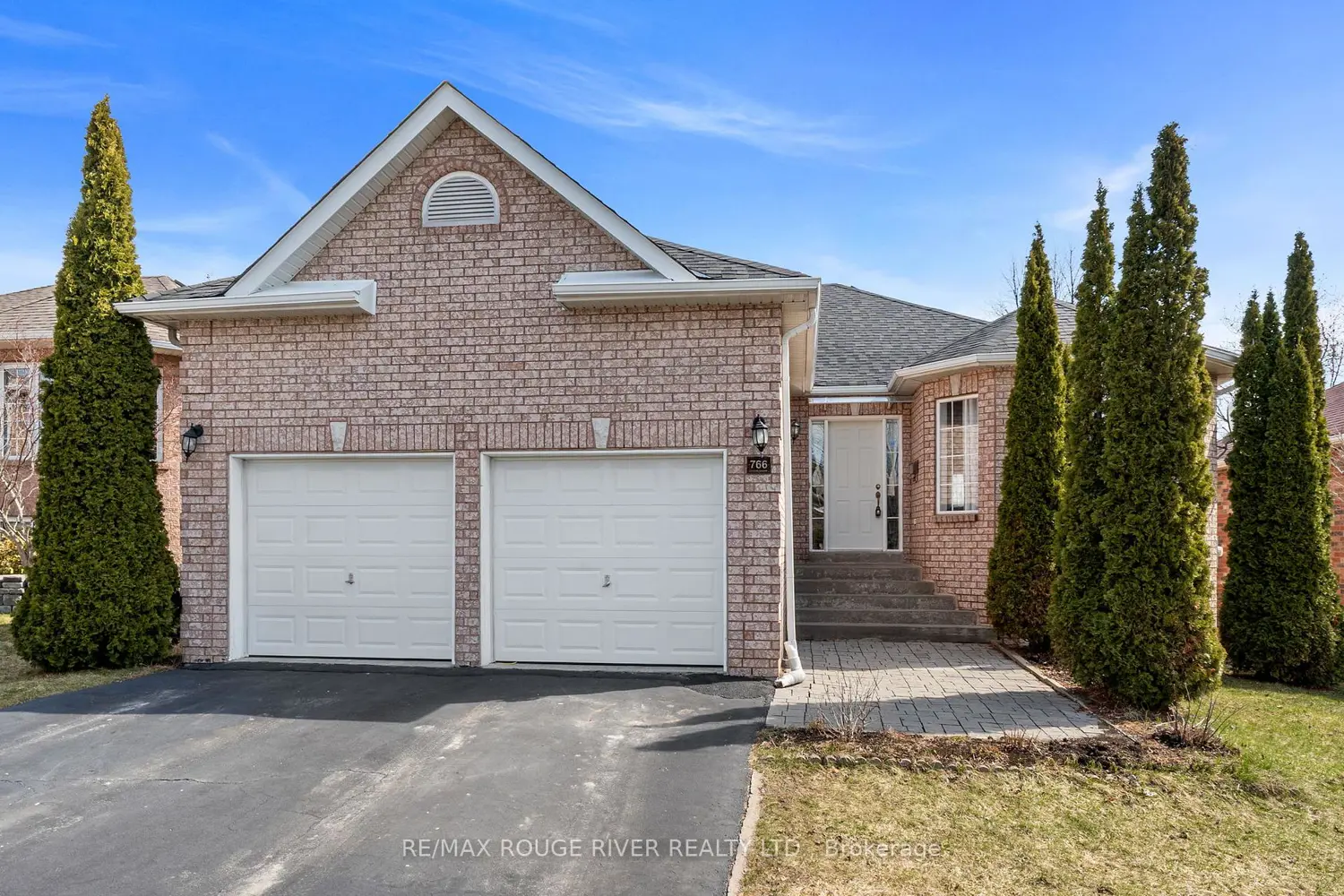 766 Munson Crescent
