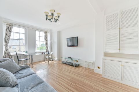 Queensway, Bayswater, London W2