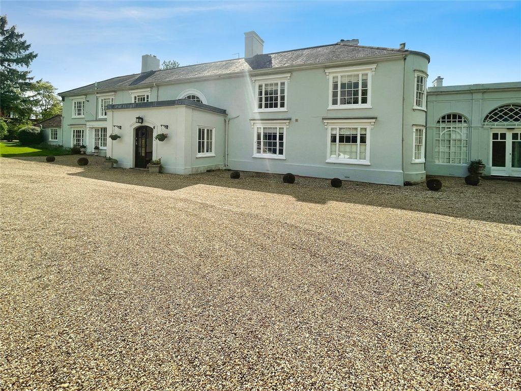 2 bed flat for saleSheering Road, Harlow, Essex CM17