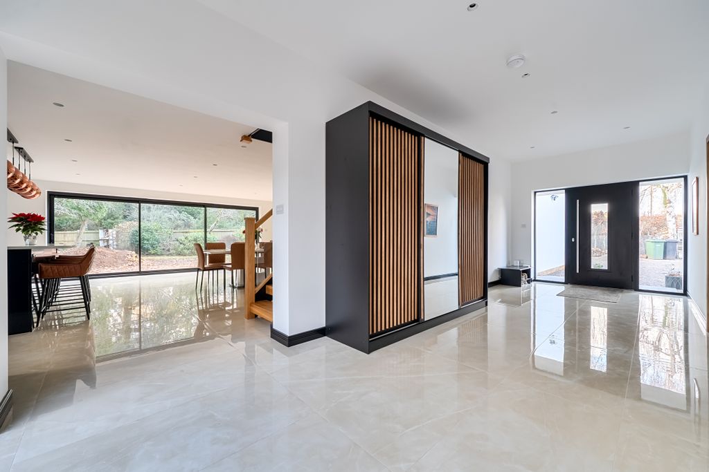 Additional image 5 of 5 bed detached house for saleMakins Road, Henley-On-Thames RG9