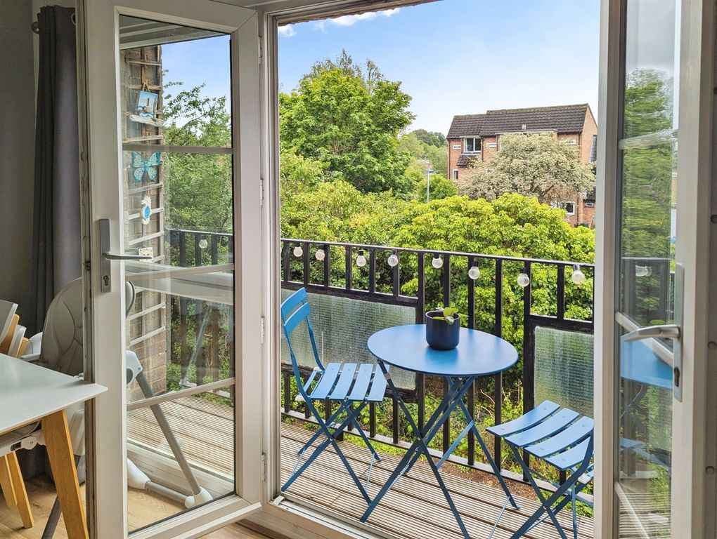 Additional image 2 of 3 bed flat for saleRiversmeet, Hertford SG14