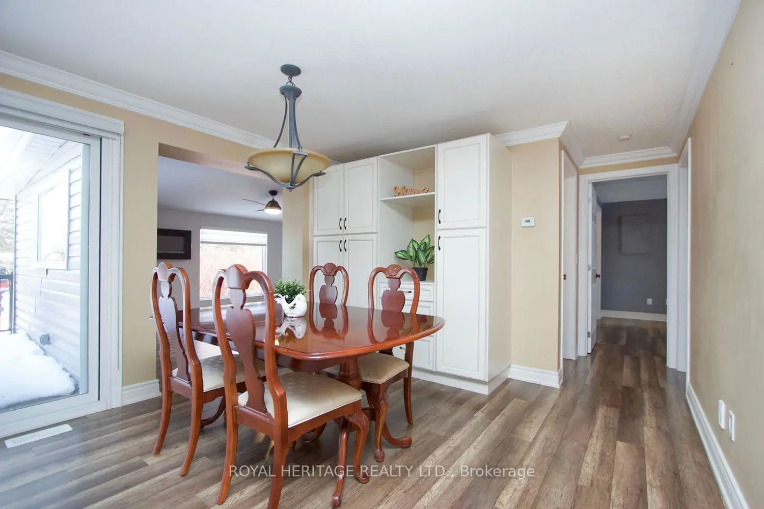 11 Heritage Lane photo 5