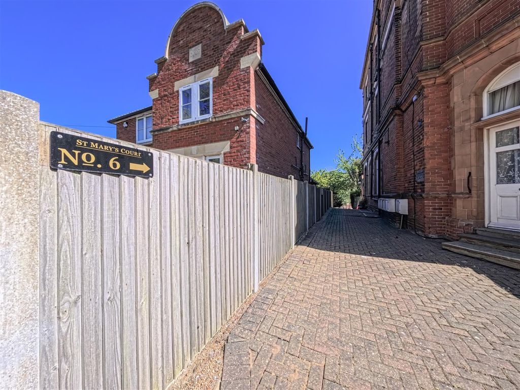 Additional image 5 of 2 bed flat for saleStation Road, Herne Bay CT6