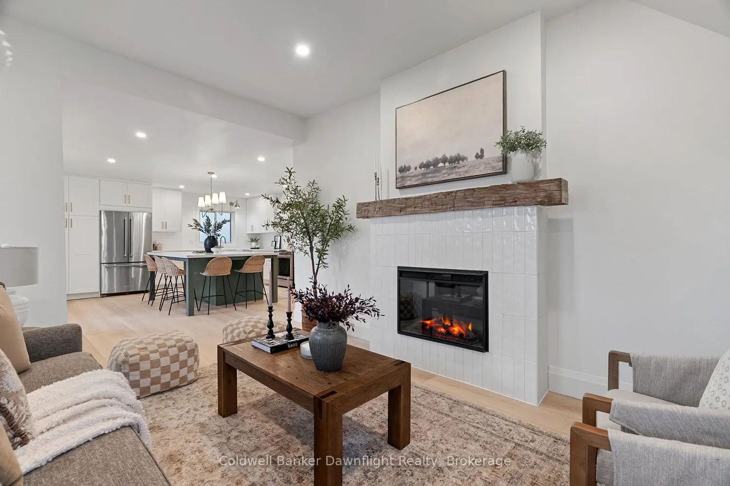 Additional image 9 of 84094 London Road