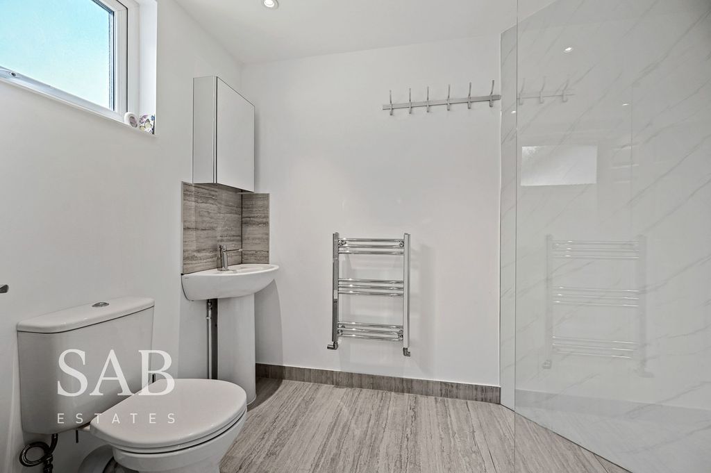 Additional image 9 of 4 bed detached house for saleKingsash Drive, Hayes UB4