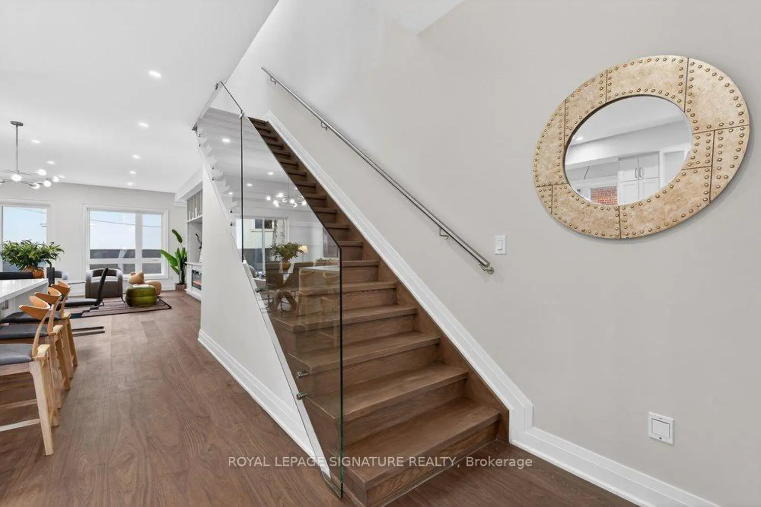 29 Butterworth Avenue photo 4