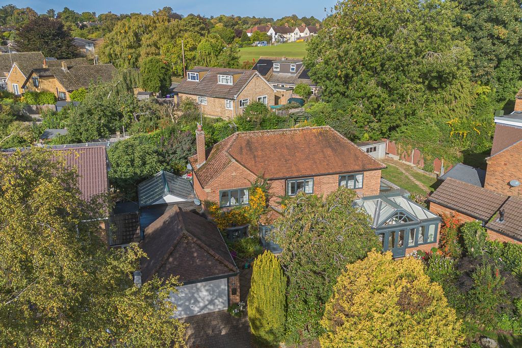 4 bed detached house for saleWhitehill Road, Hitchin SG4