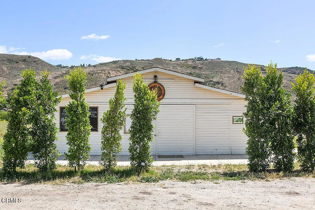11664 Santa Rosa, , CA 93012 photo 2