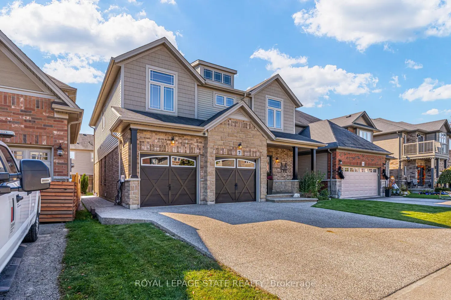 7 Kinsman Drive photo 2