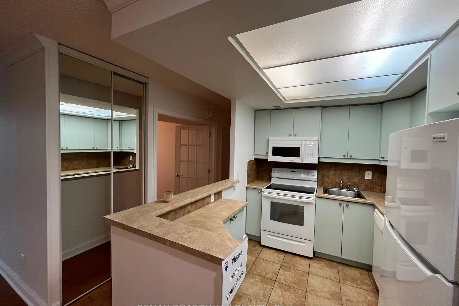 Additional image 3 of 555 Brittany Drive 403