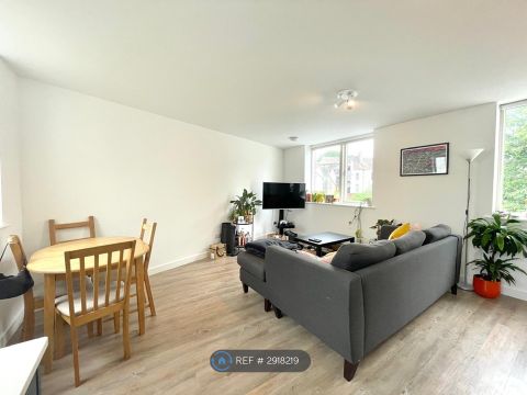 Dean Lane, Bristol BS3
