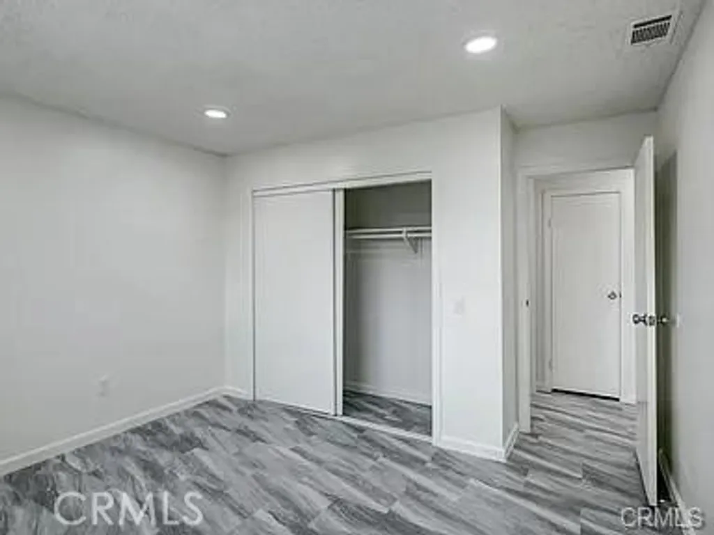3511 Rainbow Ln, Highland, CA 92346 photo 5
