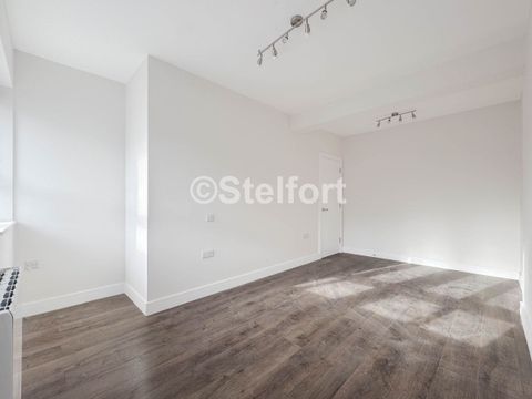 Court Road, London SE9