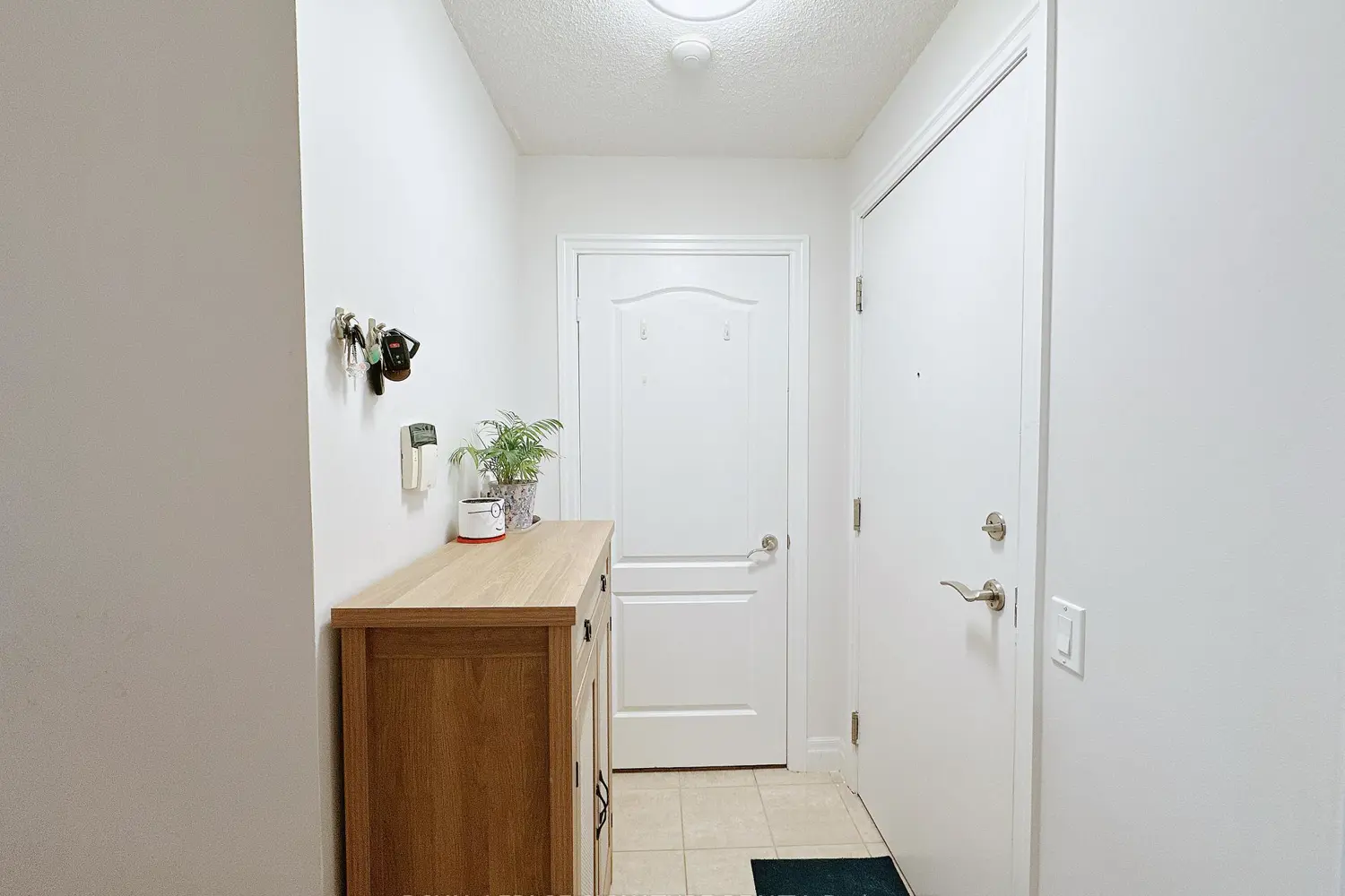 21 Hillcrest Avenue 905 photo 5