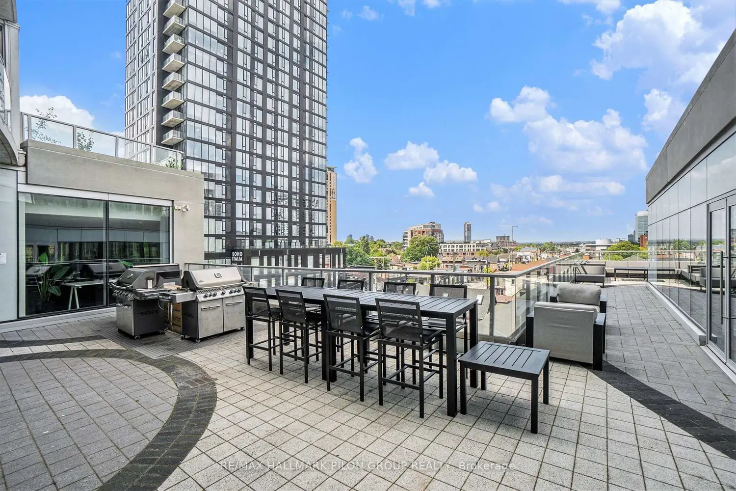 Additional image 16 of 805 Carling Avenue 908