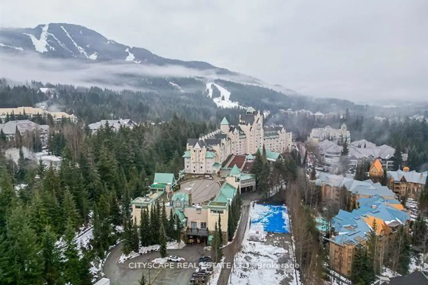 Additional image 17 of 4636 Blackcomb Way 31