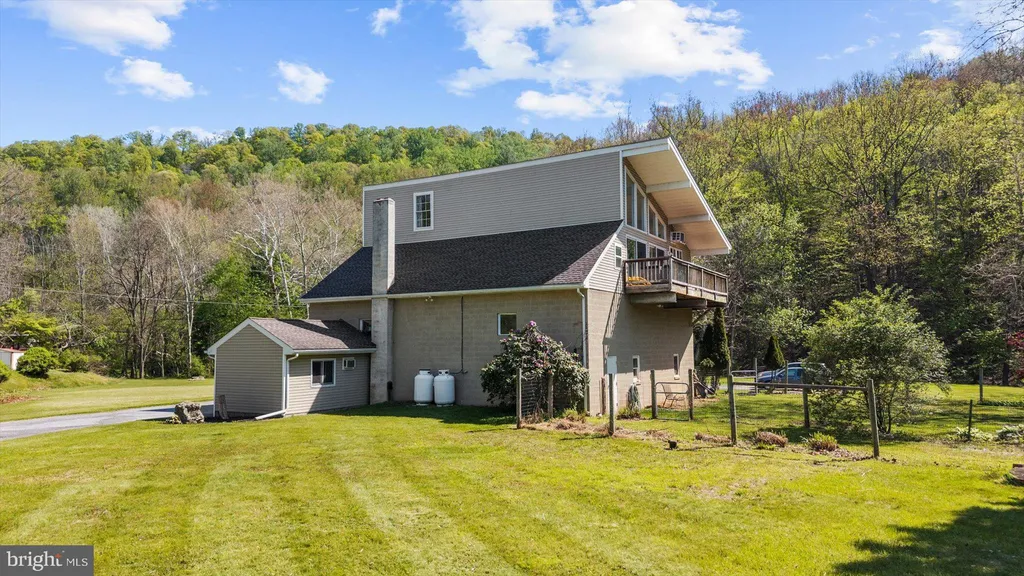 1717 White Bear Road, Birdsboro, PA 19508