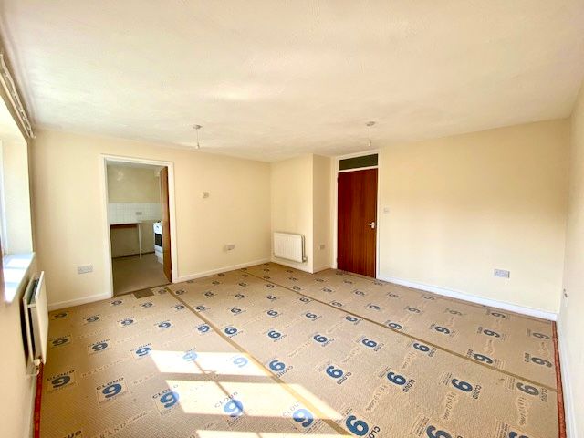 Additional image 5 of 2 bed flat for saleRoyal Huts Avenue, Hindhead GU26
