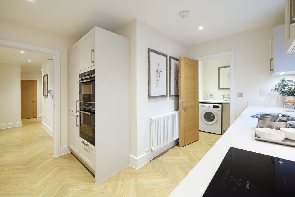 Additional image 6 of 3 bed flat for saleSalisbury Avenue, Harpenden AL5
