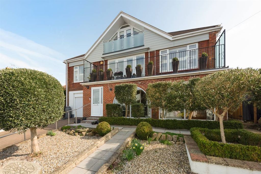 Additional image 34 of 5 bed detached house for saleHarcourt Drive, Herne Bay CT6