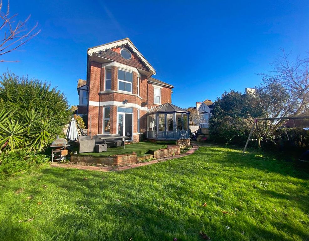 6 bed semi-detached house for salePriory Road, Hastings TN34