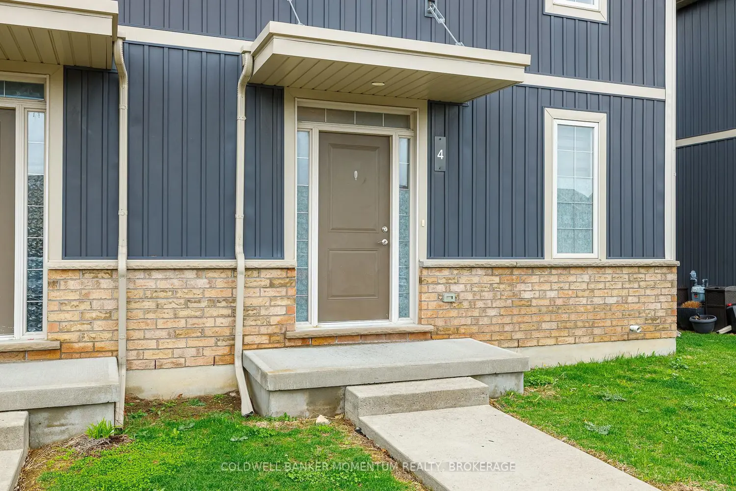 18 Corbin Street 4 photo 2