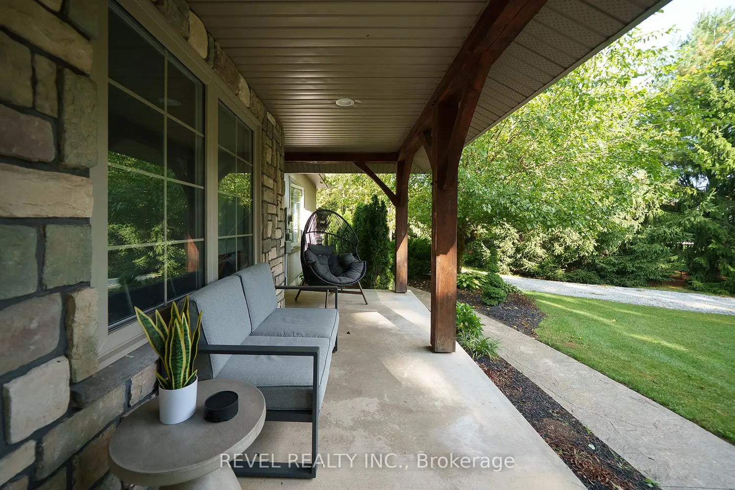 9 Michaels Lane photo 3