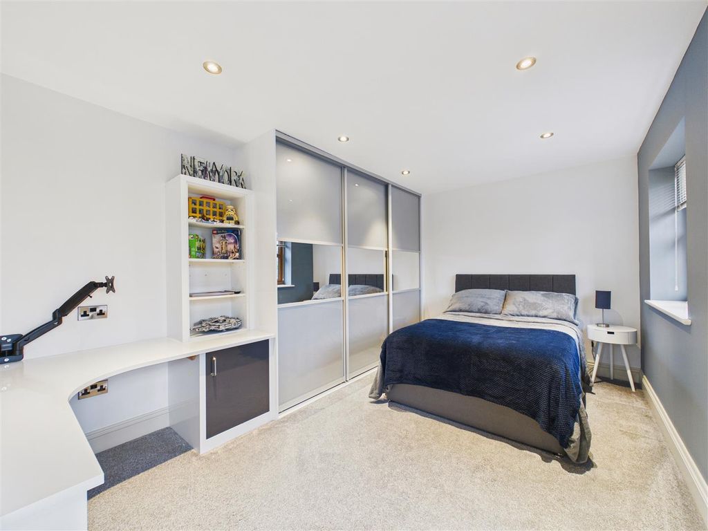 Additional image 25 of 5 bed detached house for saleHeads Lane, Hessle HU13