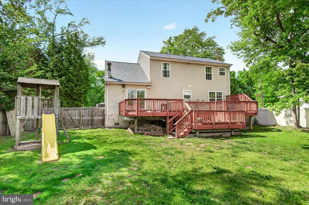 Additional image 94 of 3847 Holly Drive, Edgewater, MD 21037