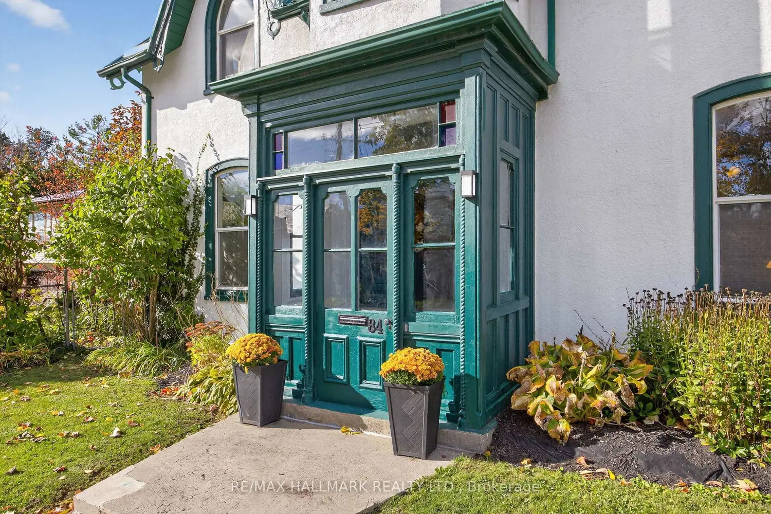84 Wellington Street