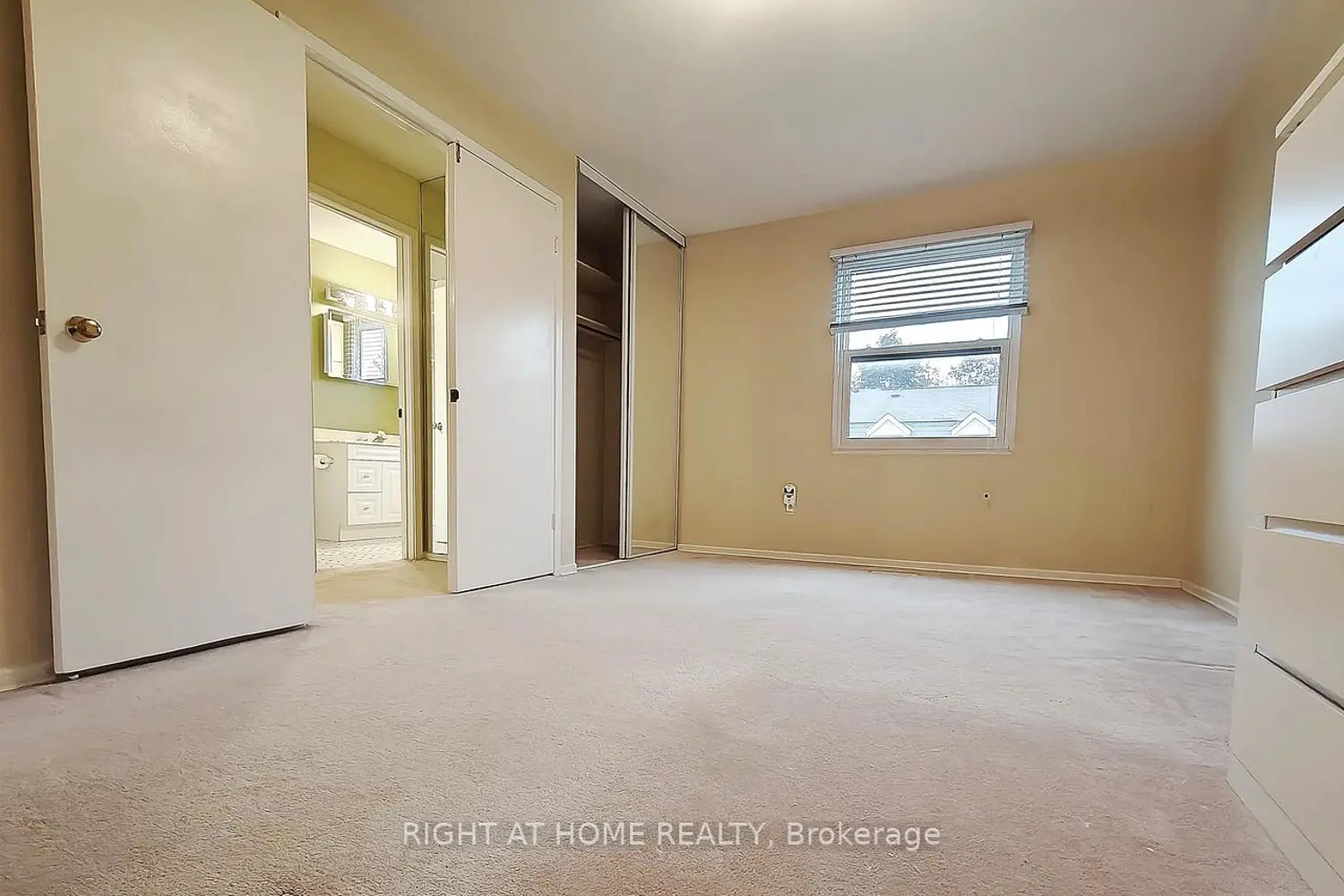 15 Brimwood Boulevard 61 photo 4