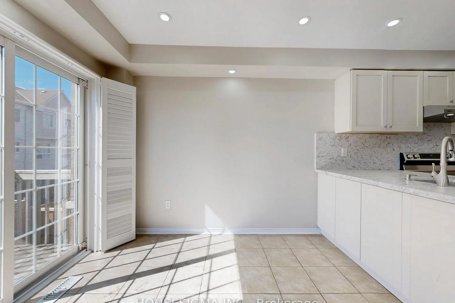 44 Ventura Lane photo 5