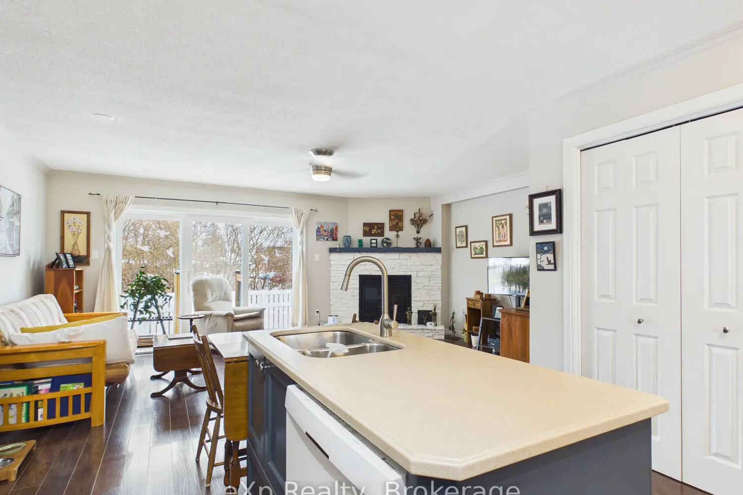 83 Victoria Street 2 photo 2