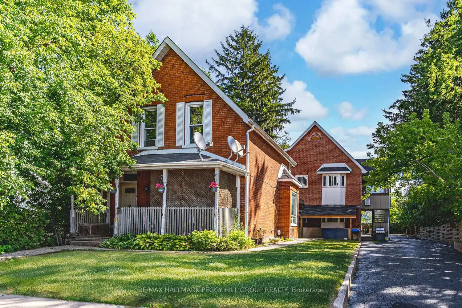 81 Innisfil Street