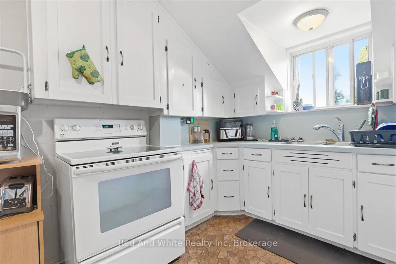 31 Bingeman Street photo 4