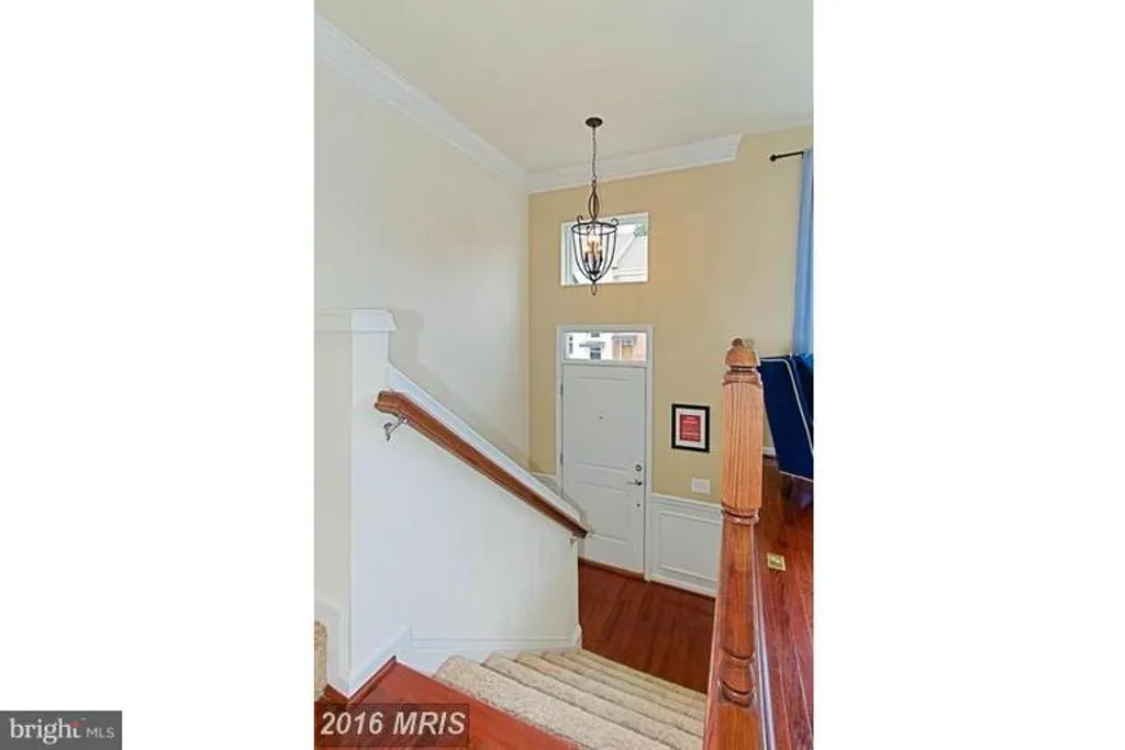 42685 Orefield Terrace, Ashburn, VA 20148 photo 2