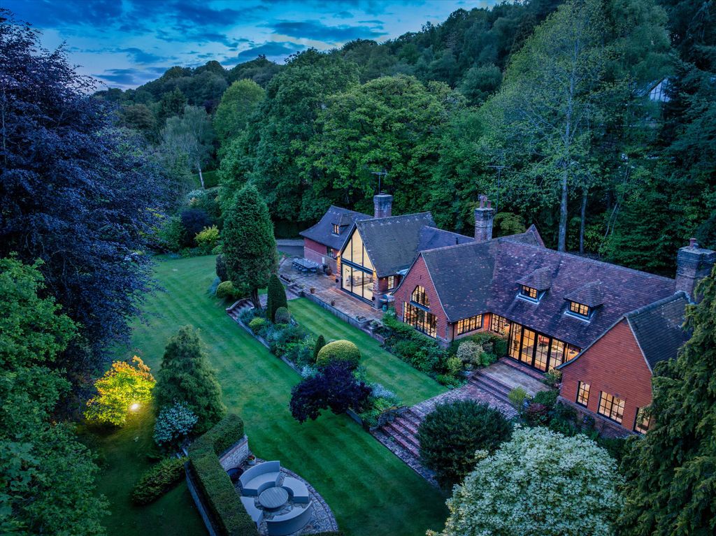 Additional image 14 of 5 bed detached house for saleHindhead Road, Haslemere, Surrey GU27