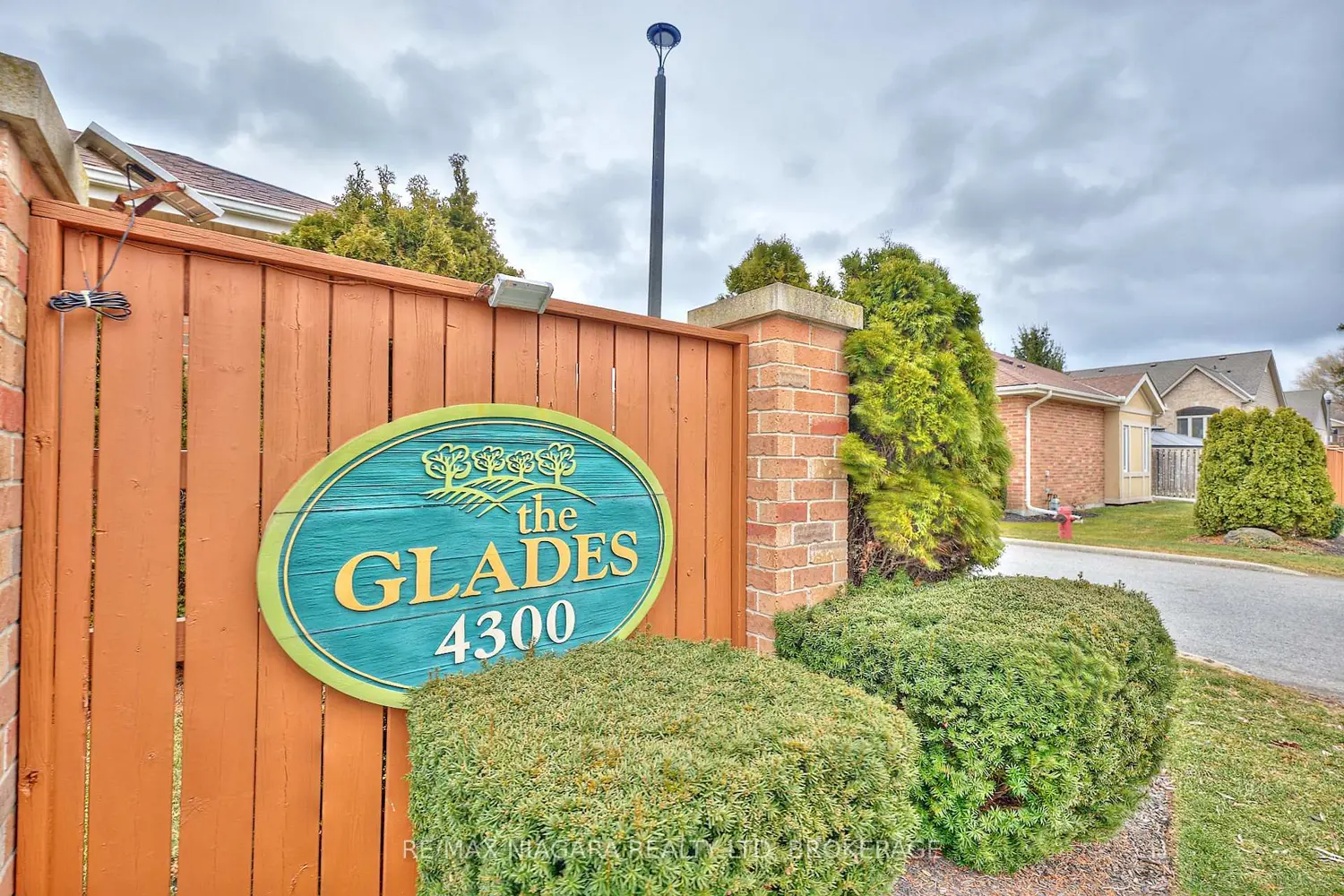 4300 Kalar Road 10