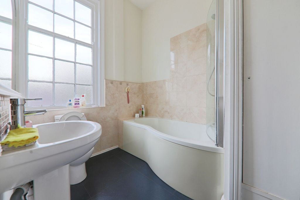 Additional image 17 of 9 bed detached house for saleFerriby Road, Hessle HU13