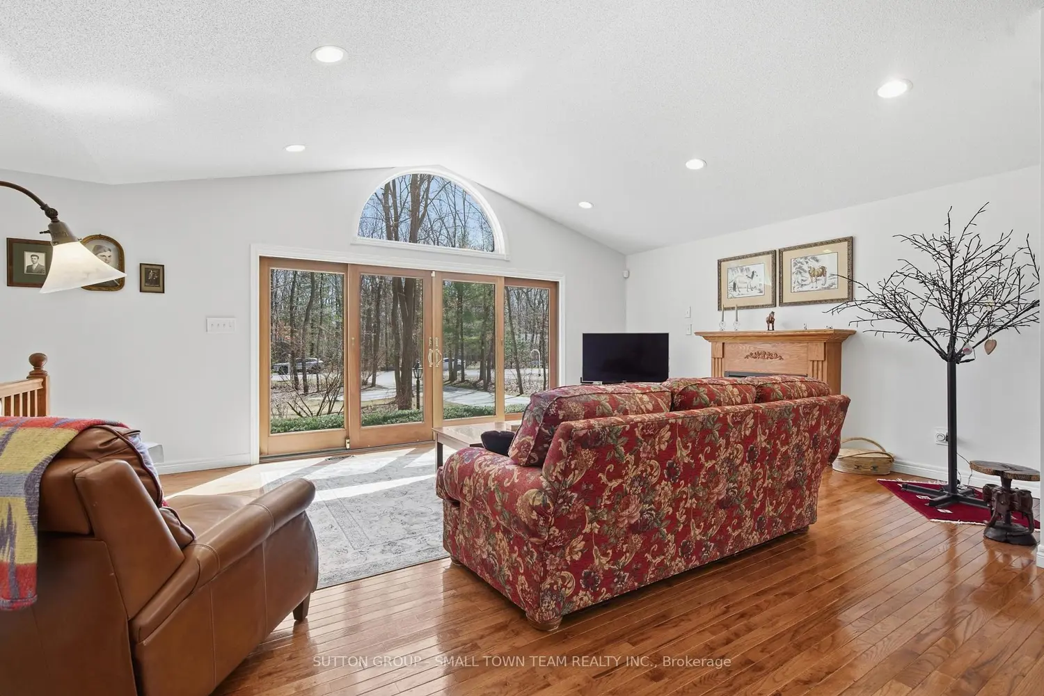 8816 Timberwood Trail photo 4