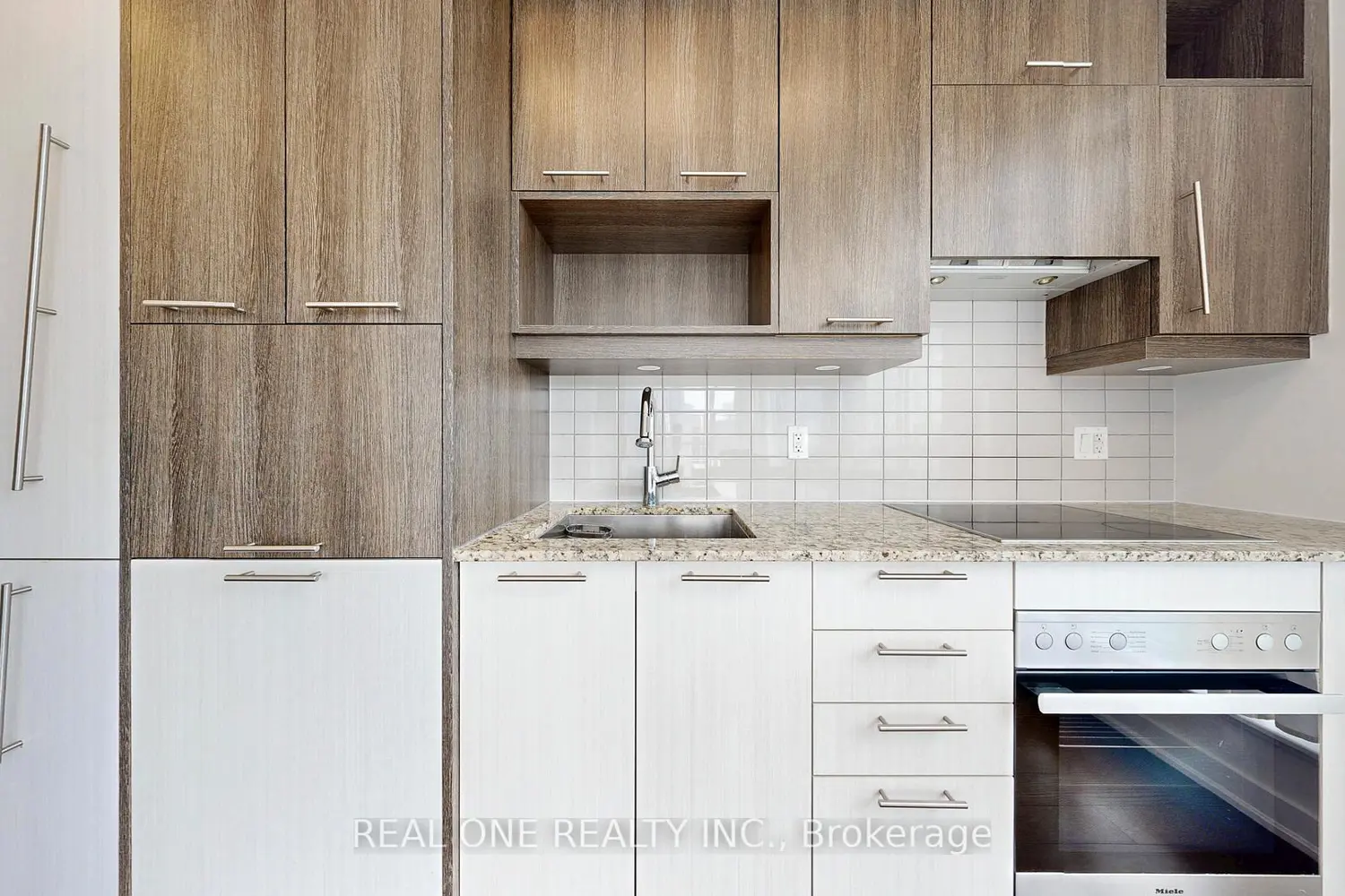 Additional image 4 of 30 Nelson Street 3002
