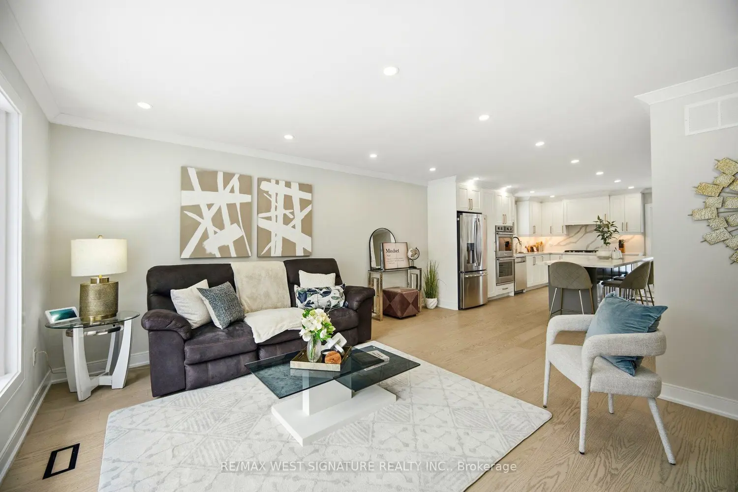 6530 Lloydtown-Aurora Road photo 3