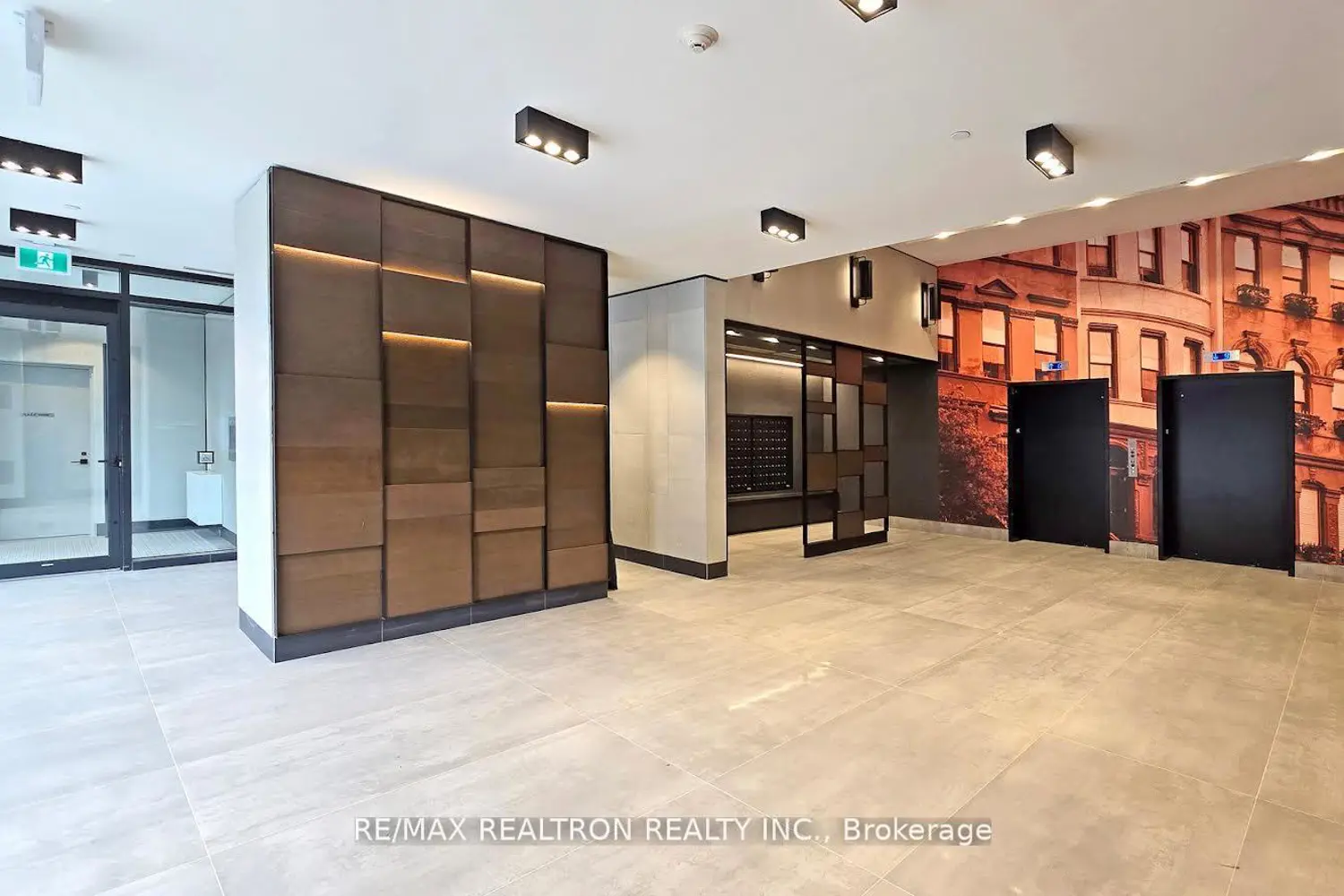 Additional image 18 of 38 Simcoe Promenade Circle 319C