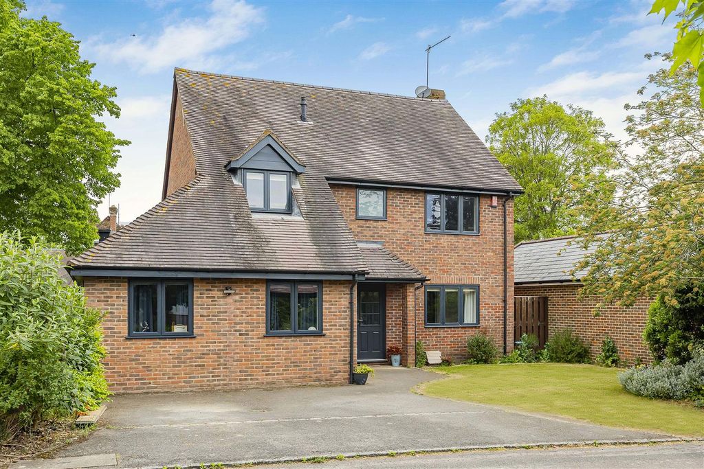 Additional image 21 of 5 bed detached house for salePearces Orchard, Henley-On-Thames RG9