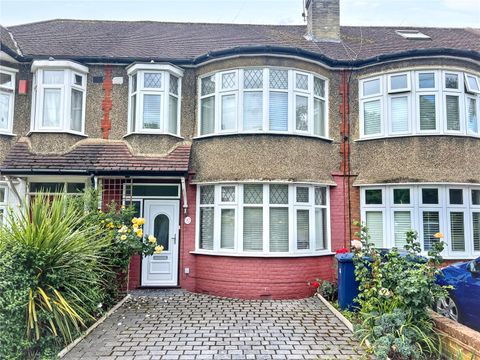 West Walk, East Barnet, Barnet, Greater London EN4