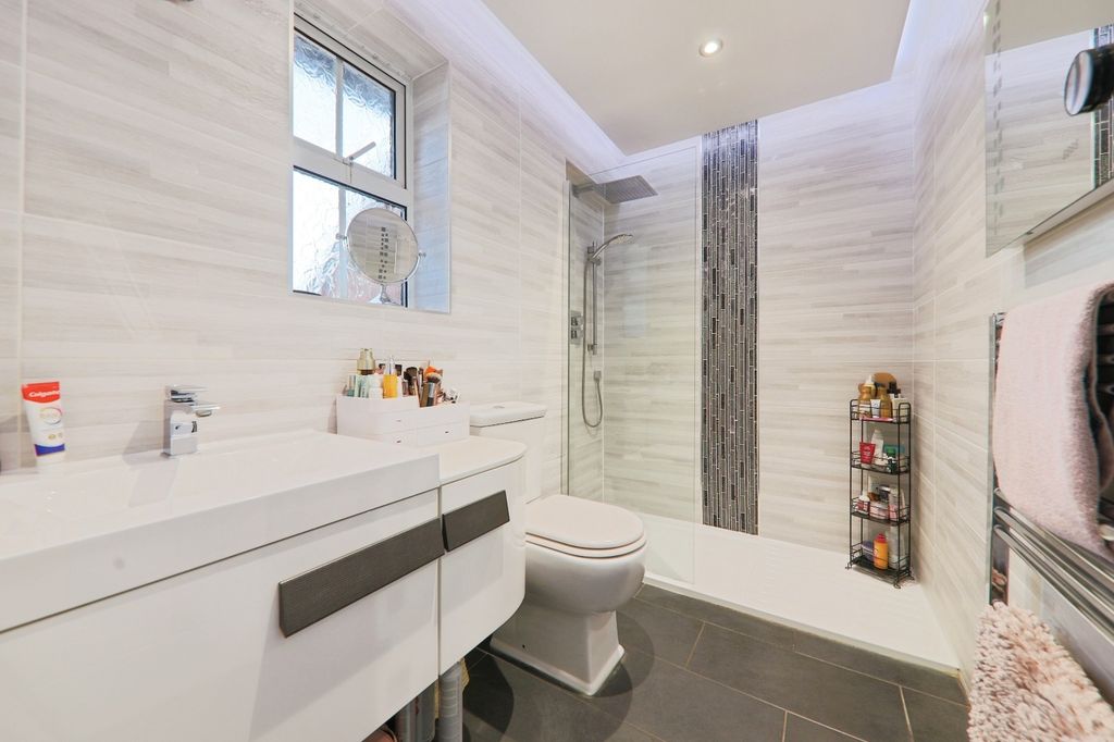 Additional image 12 of 4 bed detached house for saleBirch Close, Hessle HU13