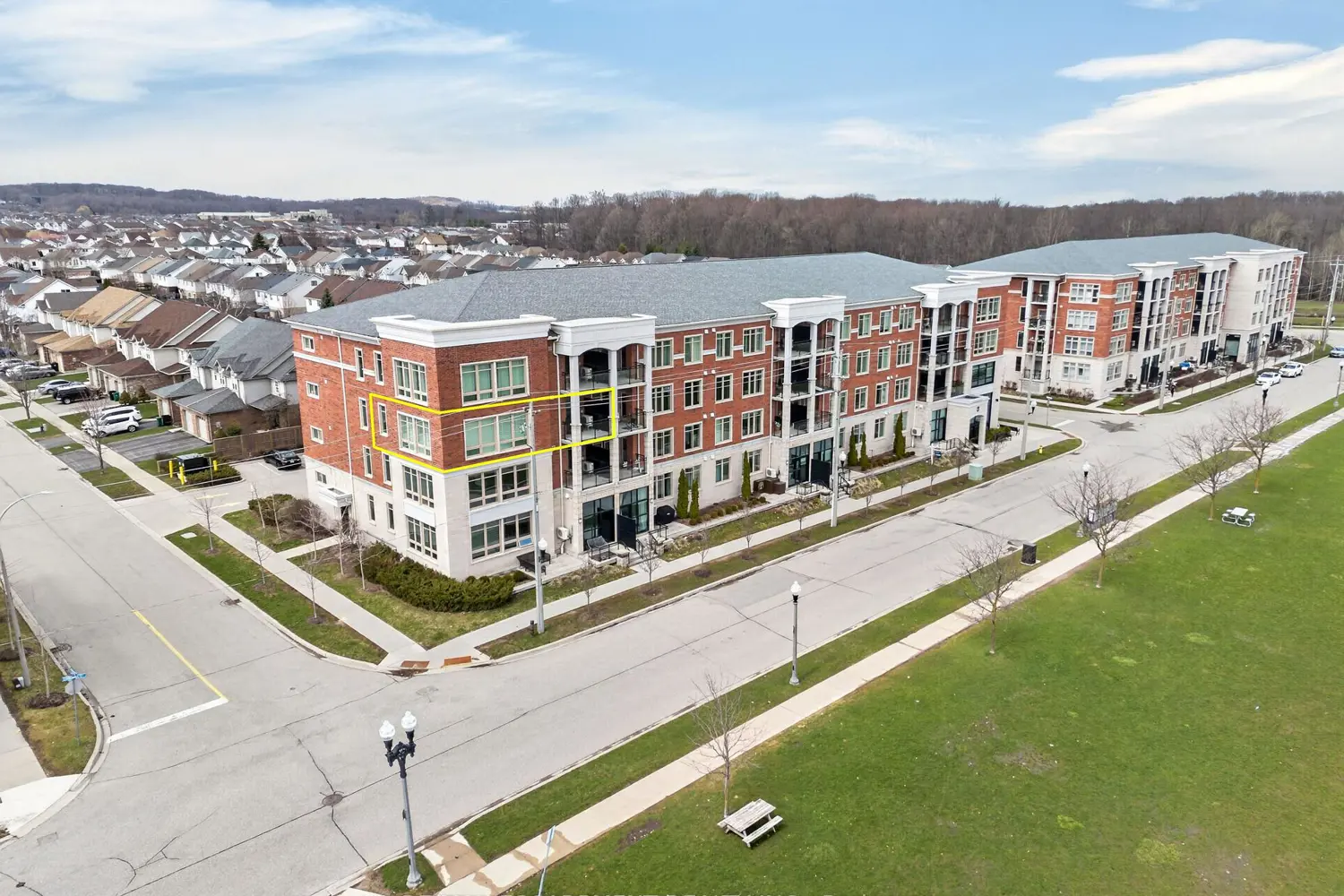 175 Commonwealth Street 202