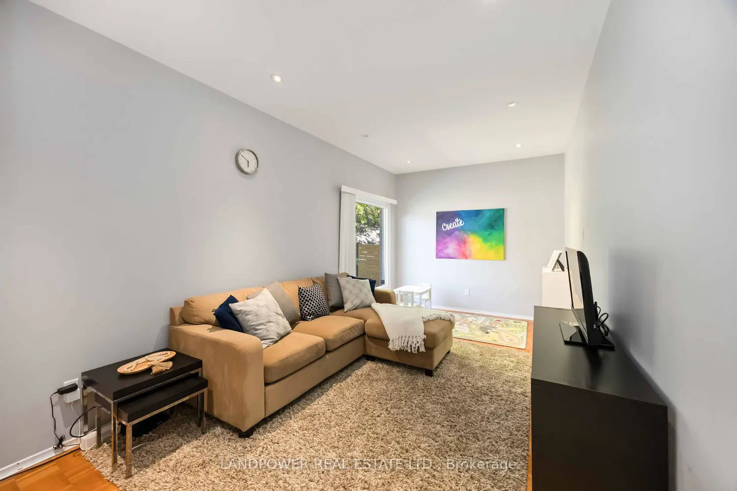 48 Marowyne Drive