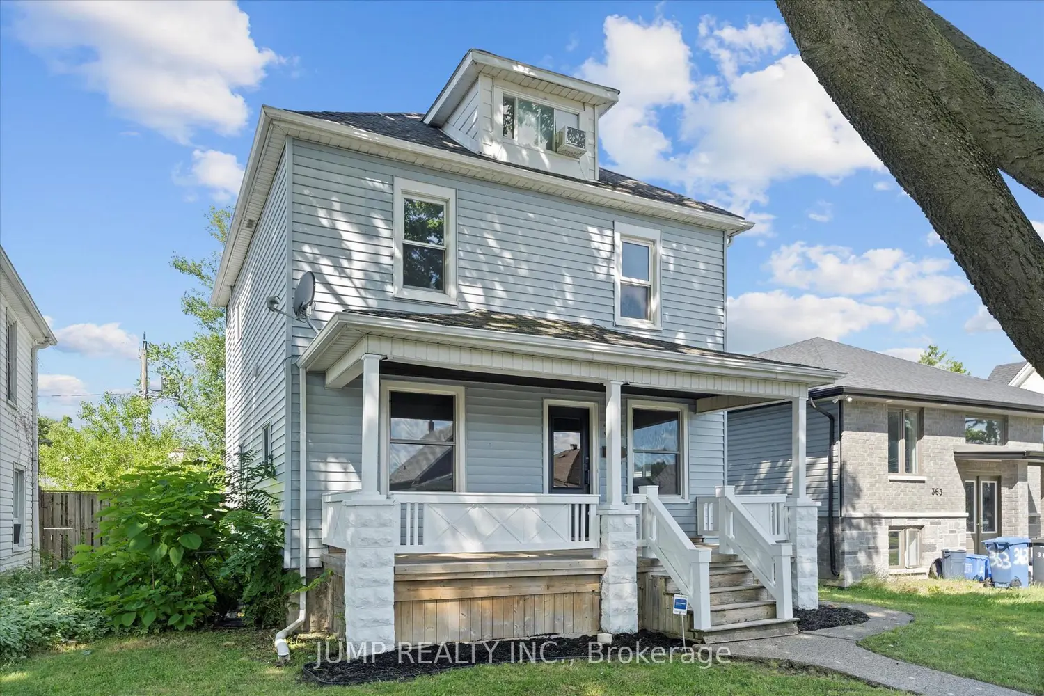 371 Curry Avenue photo 4